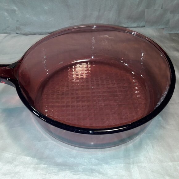 Vintage 90s Cranberry Visions Pyrex Corning Purple 10" All-Glass Skillet Frypan - Picture 2 of 7